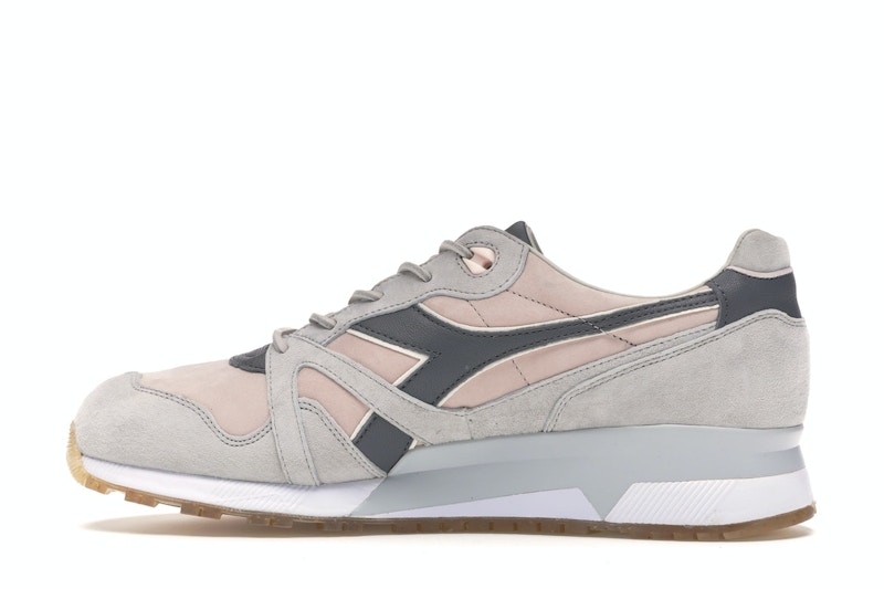 diadora rosa