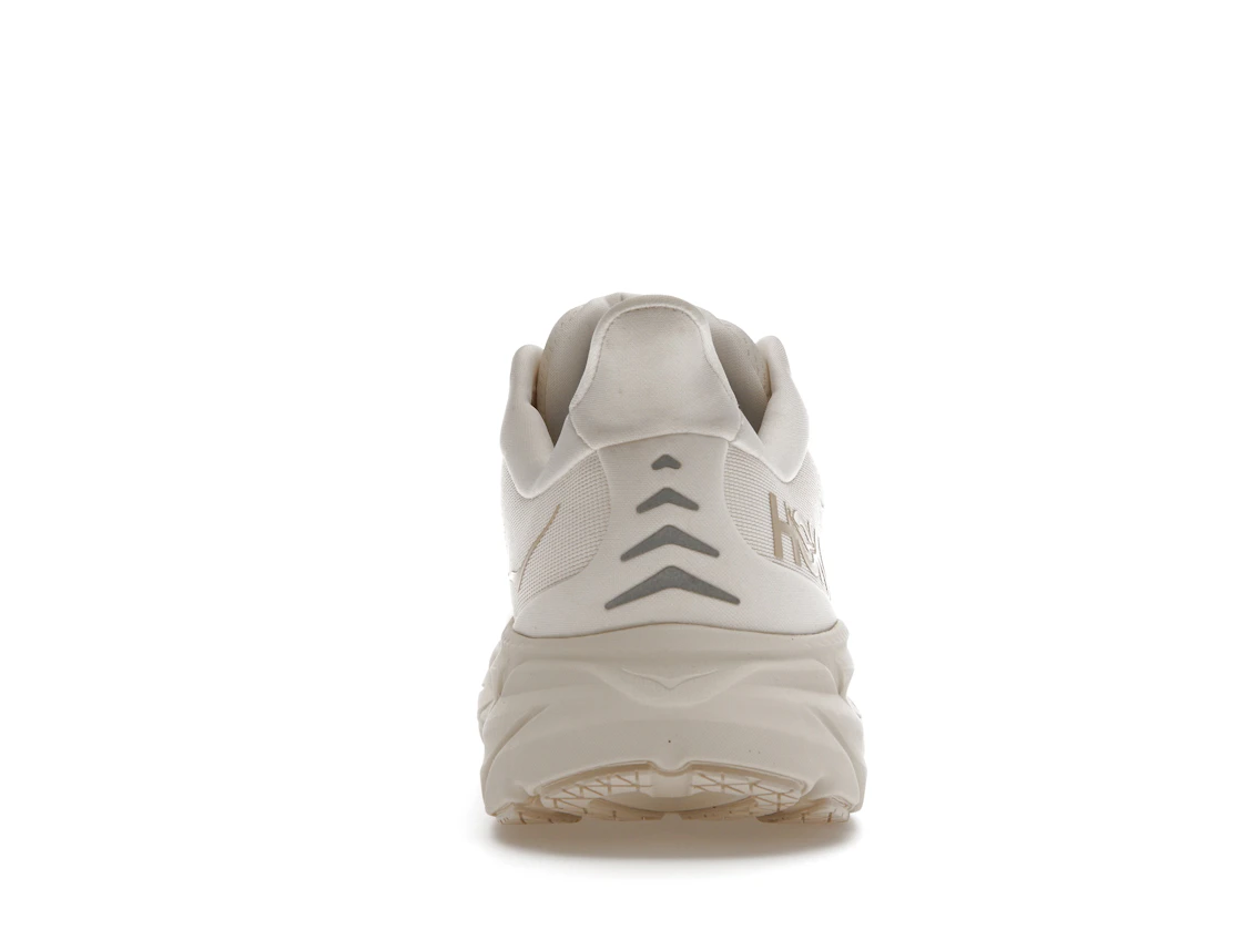 Hoka One One Clifton 8 Eggnog Shifting Sand