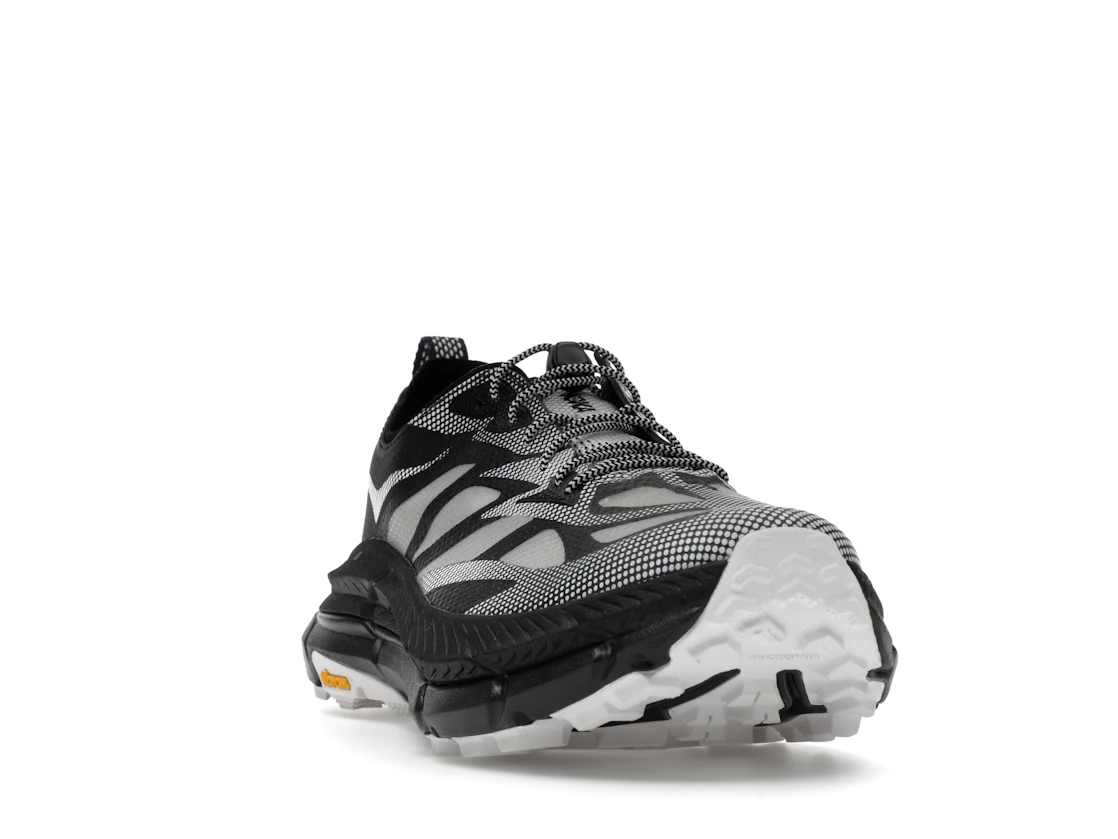 Hoka One One Mafate Speed 4 Lite Black White