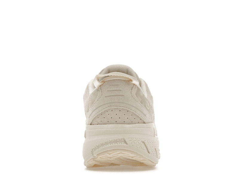 Hoka One One Clifton L Suede Eggnog (All Gender)