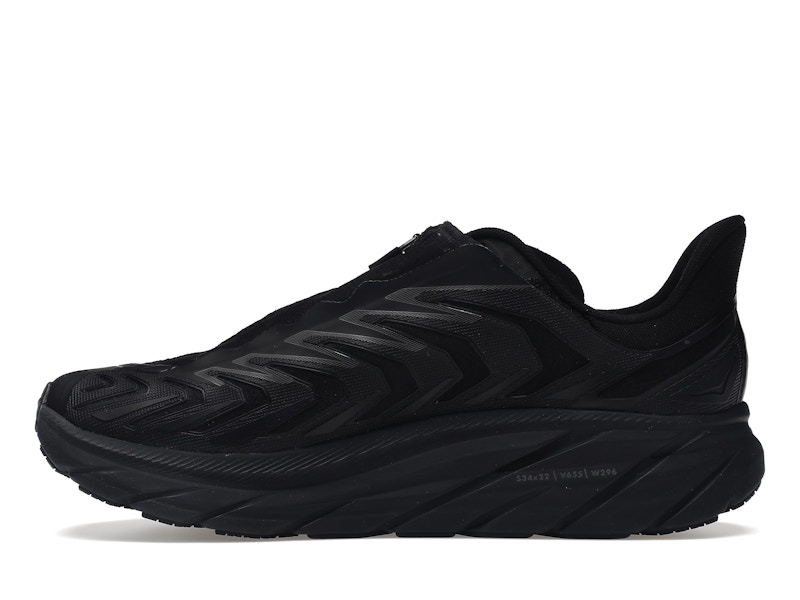 Hoka One One Project Clifton Triple Black