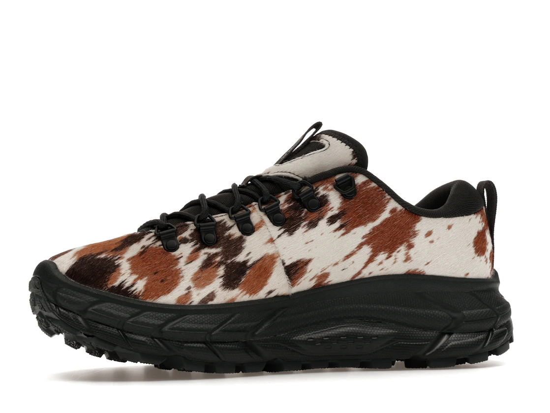Hoka One One Tor Summit + Pirate Black