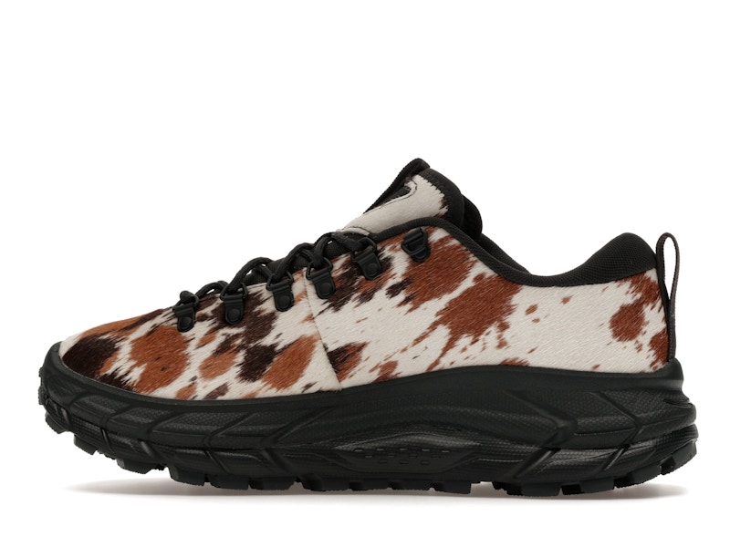 Hoka One One Tor Summit + Pirate Black