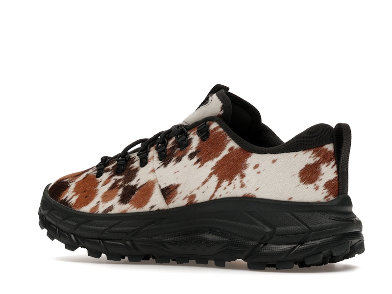 Hoka One One Tor Summit + Pirate Black