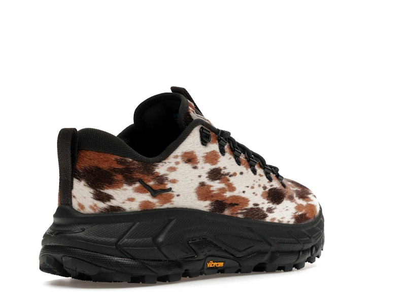 Hoka One One Tor Summit + Pirate Black