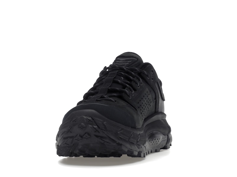 Hoka One One Tor Ultra Low Black (All Gender)