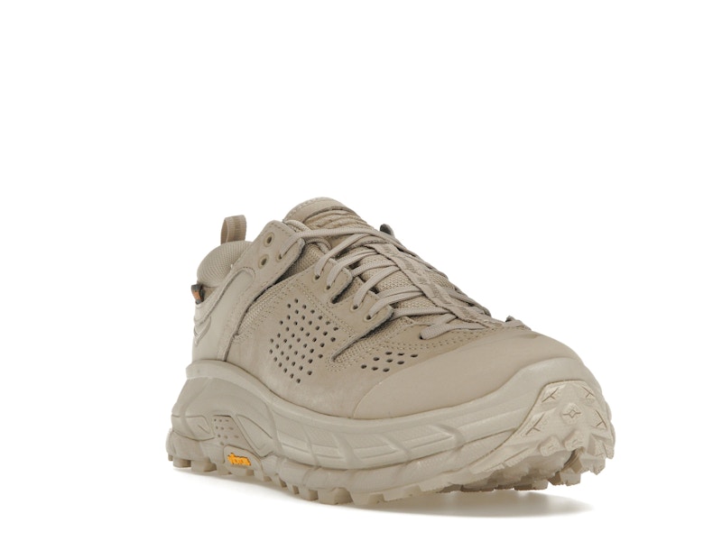 Hoka One One Tor Ultra Low Engineered Garments Taupe