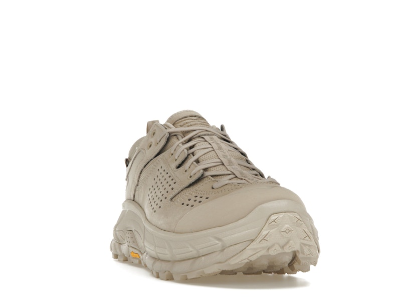 Hoka One One Tor Ultra Low Engineered Garments Taupe