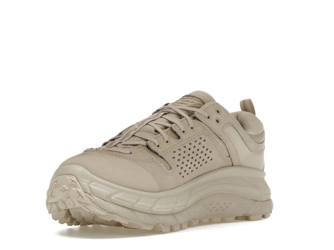 Hoka One One Tor Ultra Low Engineered Garments Taupe