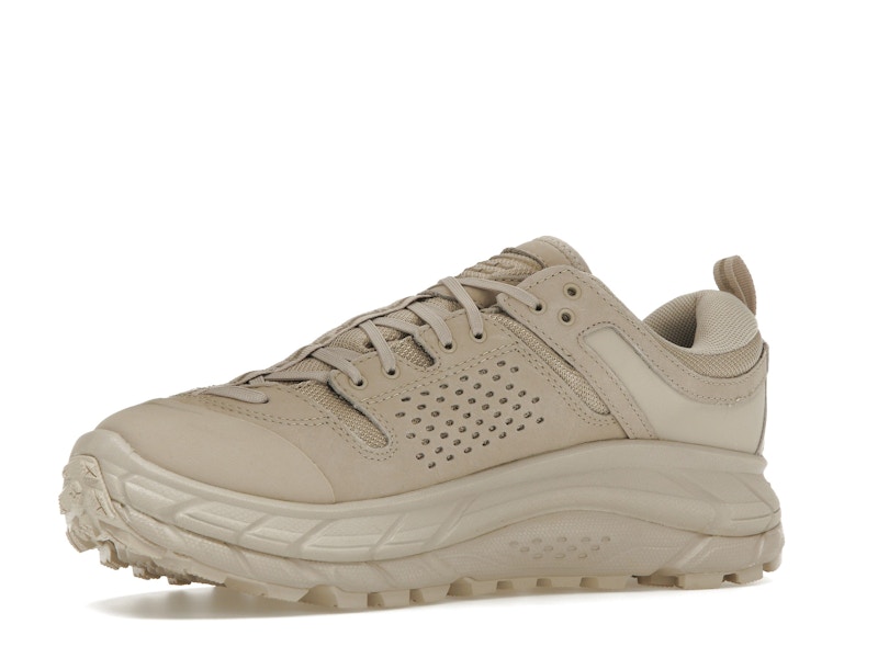Hoka One One Tor Ultra Low Engineered Garments Taupe