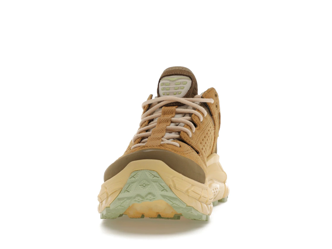Hoka One One Tor Ultra Low Wheat Mushroom