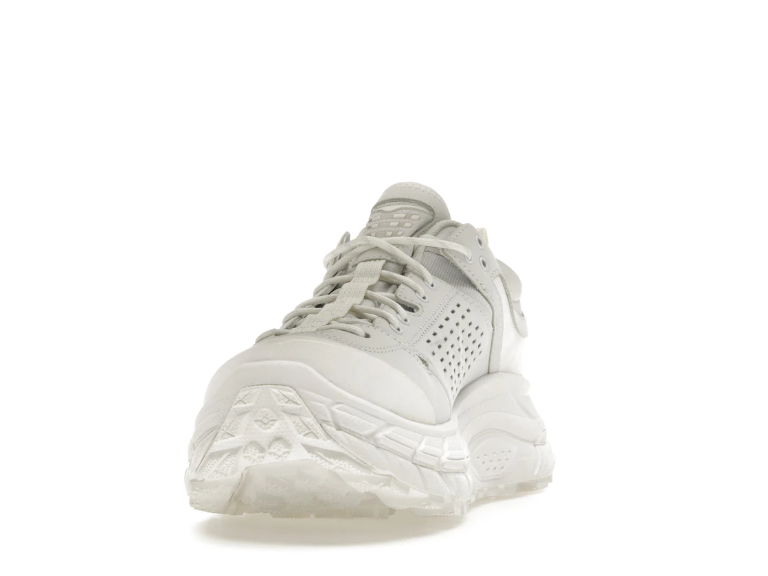 Hoka One One Tor Ultra Low White Nimbus Cloud (All Gender)