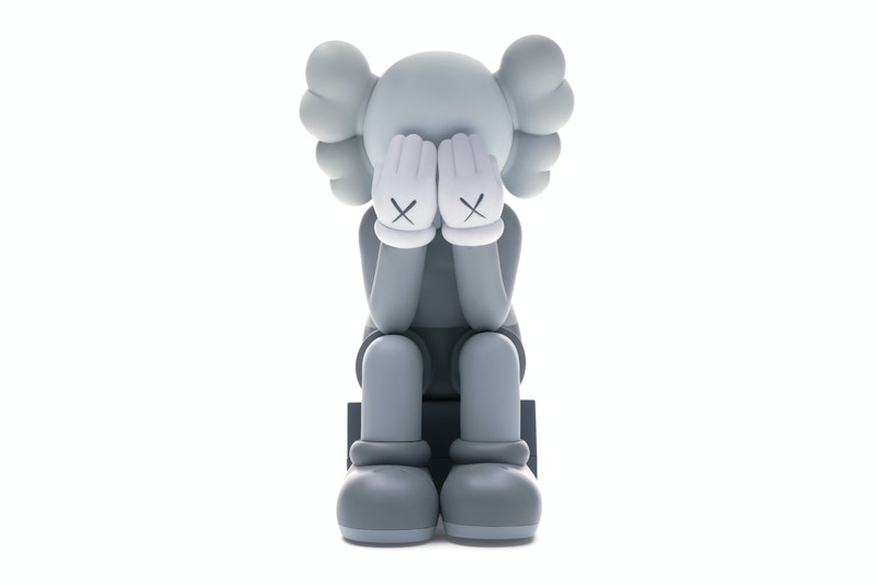 おもちゃ/ぬいぐるみKAWS PASSING THROUGH GREY 灰 フィギュア カウズ 新品