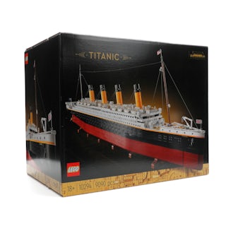 Set LEGO Titanic 10294 FW21 MX - Main Image