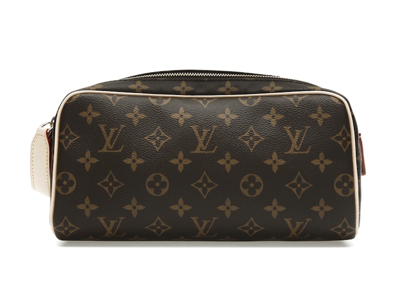 Louis Vuitton Dopp Kit Toilet Pouch Monogram Canvas in