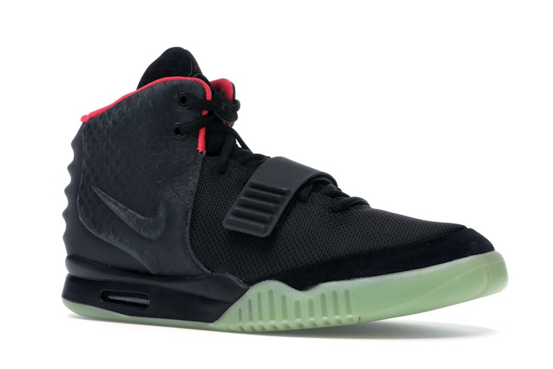 Nike Air Yeezy 2 Solar Red Midweek Heat Black Friday Edition