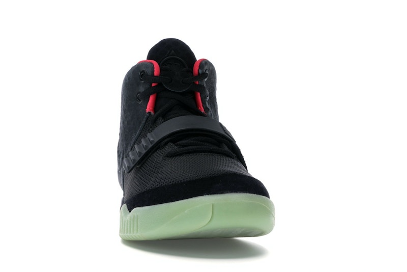 Nike Air Yeezy 2 Solar Red Midweek Heat Black Friday Edition
