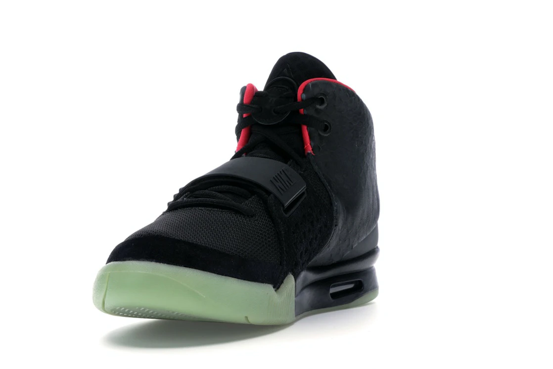 Nike Air Yeezy 2 Solar Red Midweek Heat Black Friday Edition