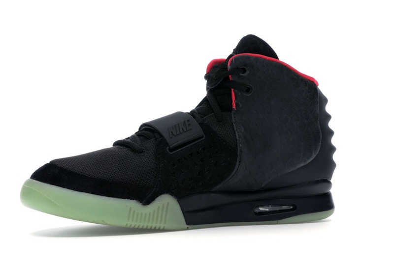Nike Air Yeezy 2 Solar Red Midweek Heat Black Friday Edition