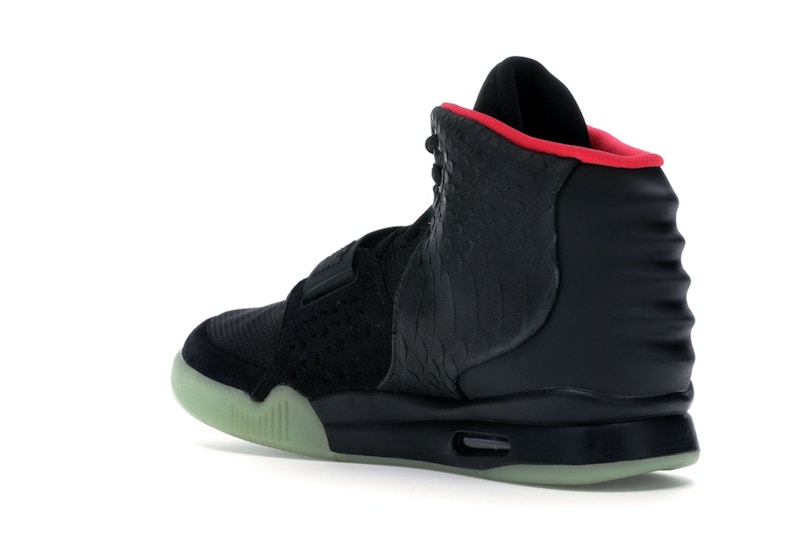 Nike Air Yeezy 2 Solar Red Midweek Heat Black Friday Edition