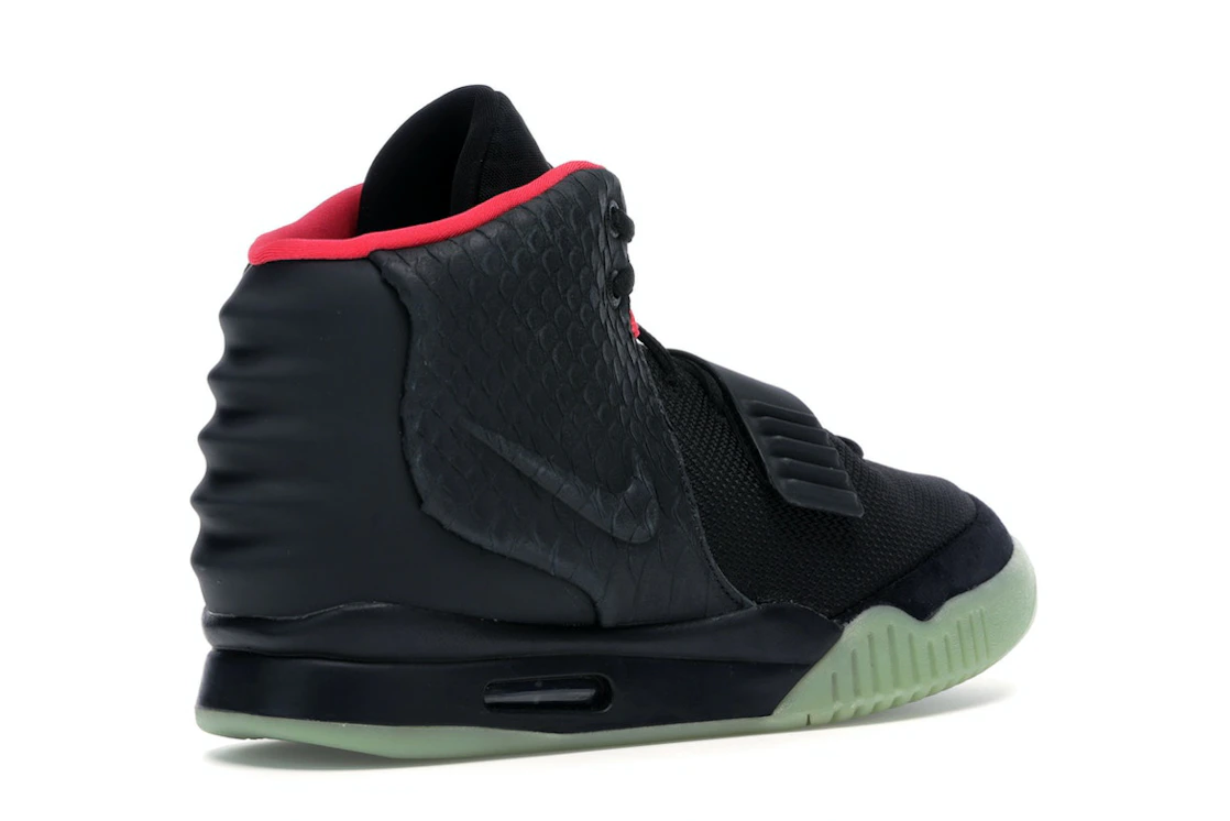 Nike Air Yeezy 2 Solar Red Midweek Heat Black Friday Edition