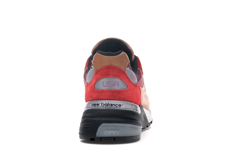 New Balance 992 Joe Freshgoods No Emotions Are Emotions Midweek Heat - 360° view 28