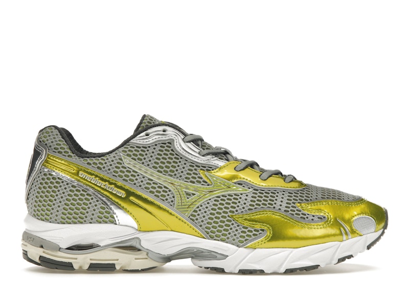 Mizuno wave rider 19 amazon on sale