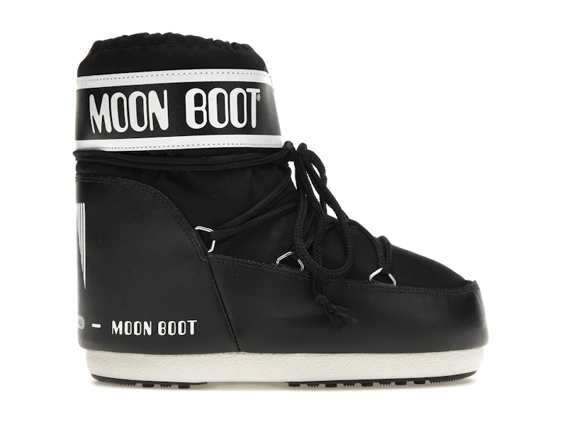 Nike supreme moon boot shop