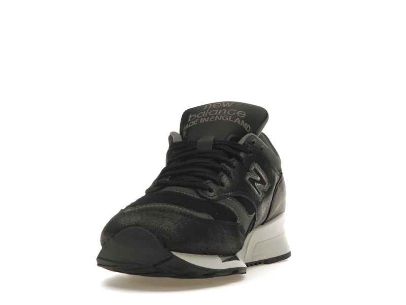 New Balance 1500 MiUK Black Magnet Silver Birch