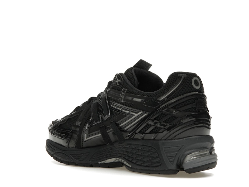 New Balance 1906A Black