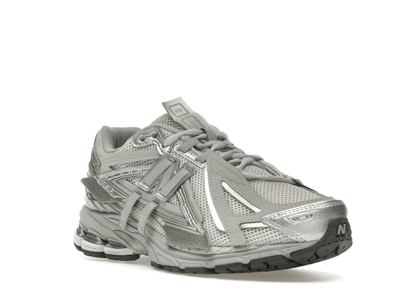 New Balance 1906A Concrete Silver Metallic