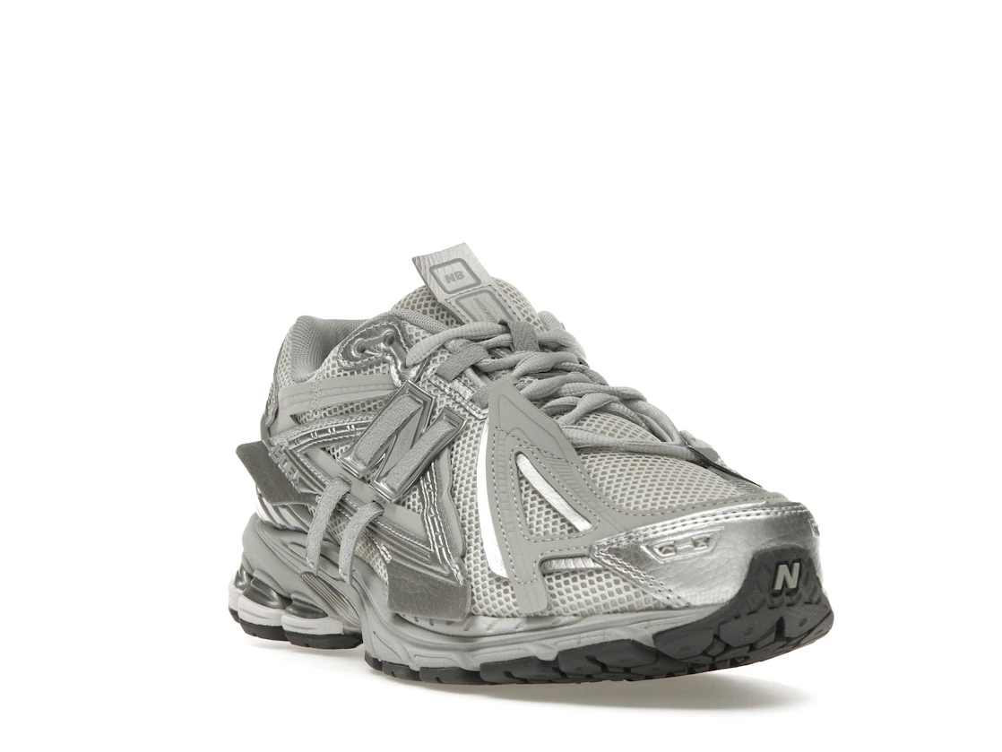 New Balance 1906A Concrete Silver Metallic