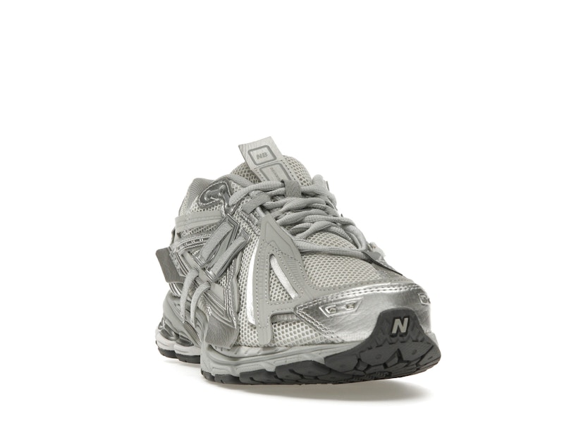 New Balance 1906A Concrete Silver Metallic