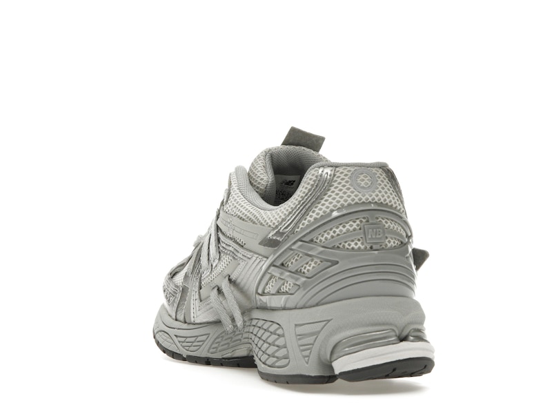 New Balance 1906A Concrete Silver Metallic