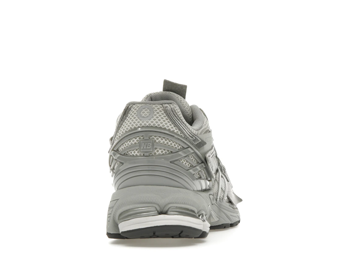 New Balance 1906A Concrete Silver Metallic