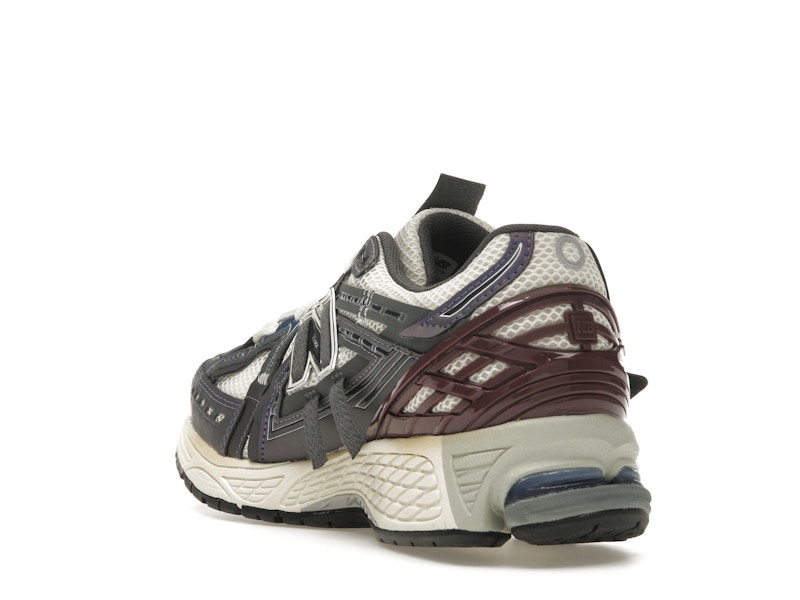 New Balance 1906A Inkwell Sea Salt