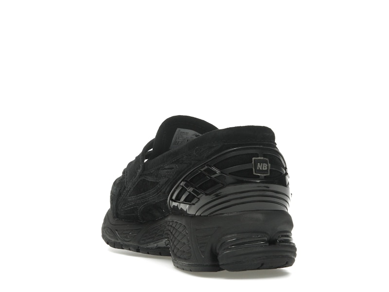 New Balance 1906L Black Suede