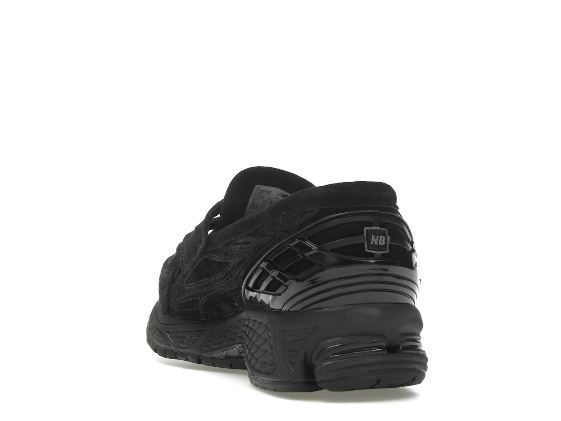 New Balance 1906L Black Suede