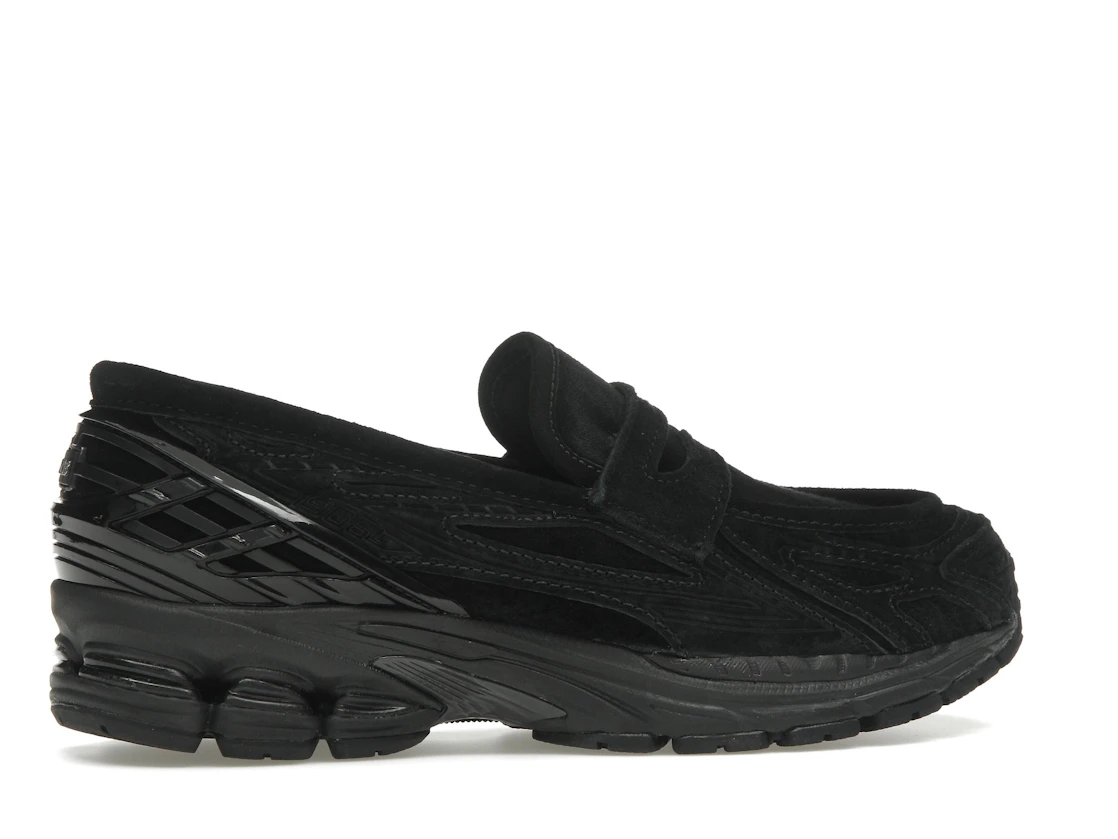 New Balance 1906L Black Suede