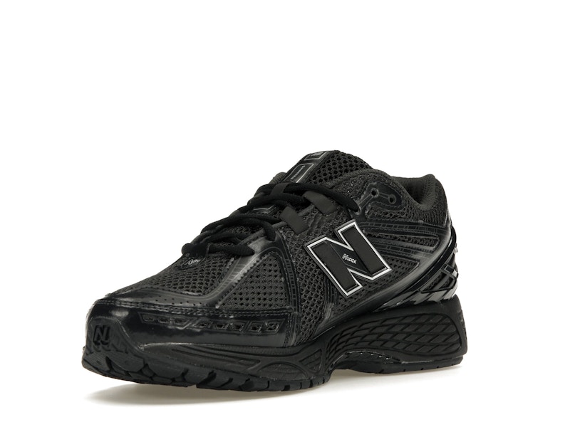 New Balance 1906R Black Metallic Silver