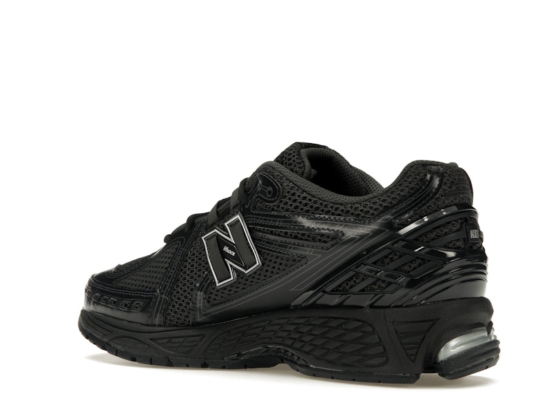 New Balance 1906R Black Metallic Silver