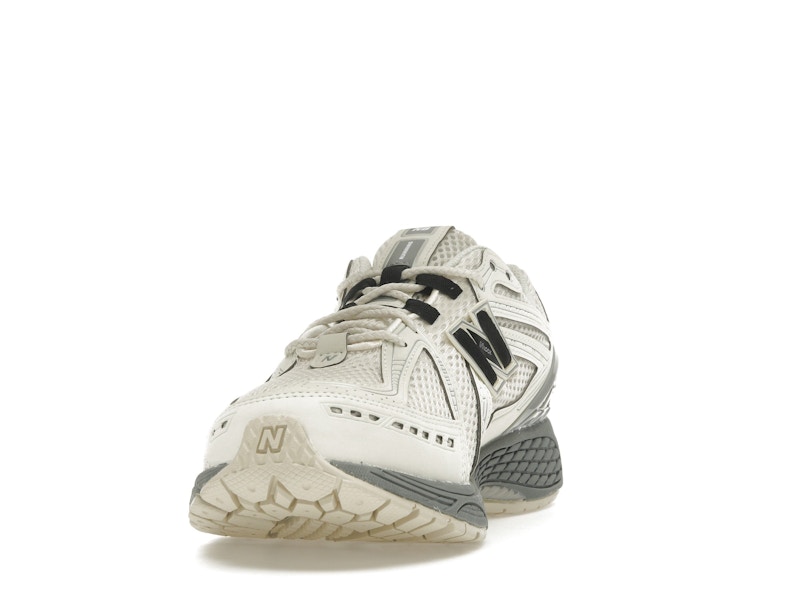 New Balance 1906R Cordura Tan Black