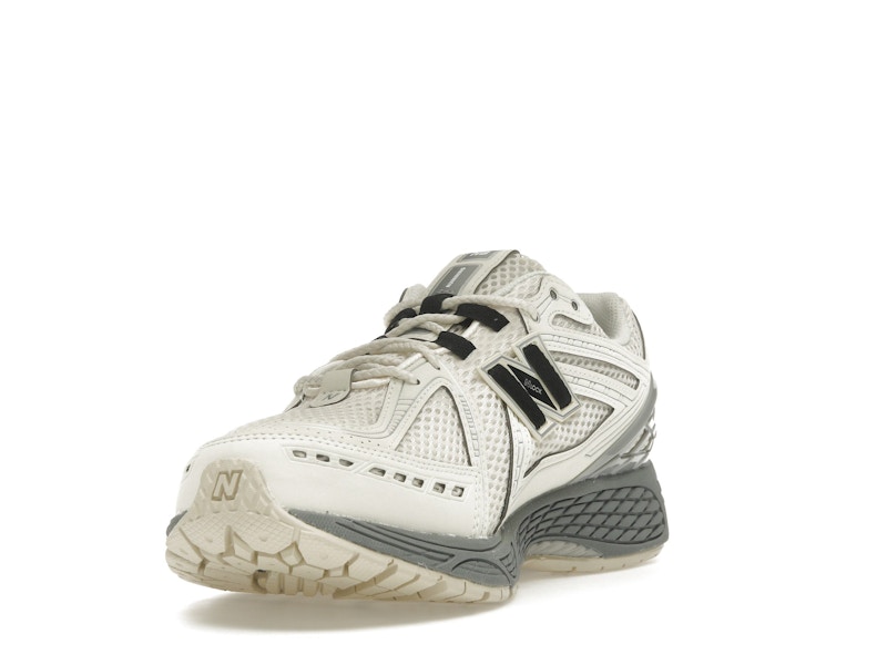 New Balance 1906R Cordura Tan Black