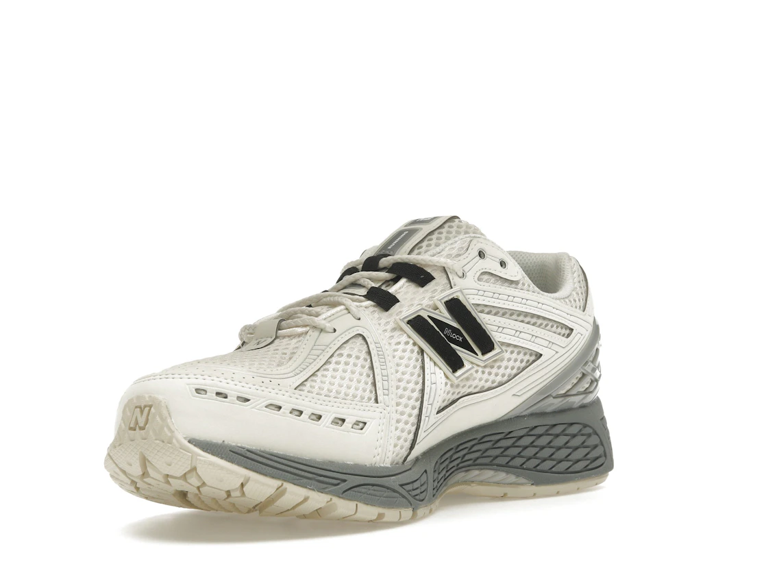 New Balance 1906R Cordura Tan Black