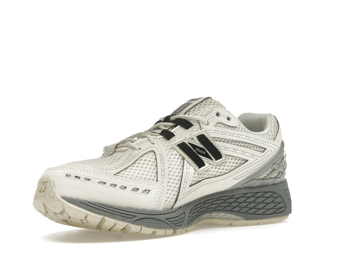 New Balance 1906R Cordura Tan Black