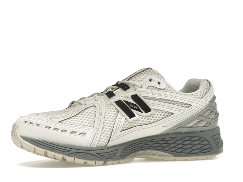 New Balance 1906R Cordura Tan Black