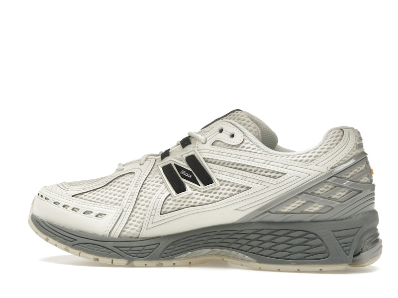 New Balance 1906R Cordura Tan Black