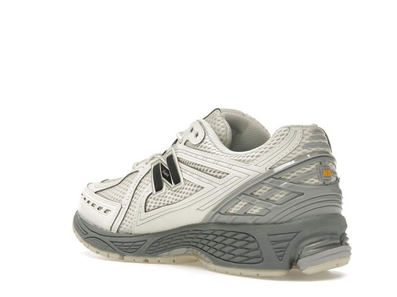 New Balance 1906R Cordura Tan Black