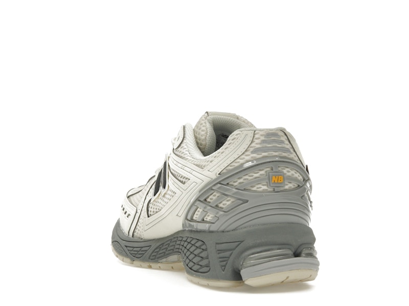 New Balance 1906R Cordura Tan Black