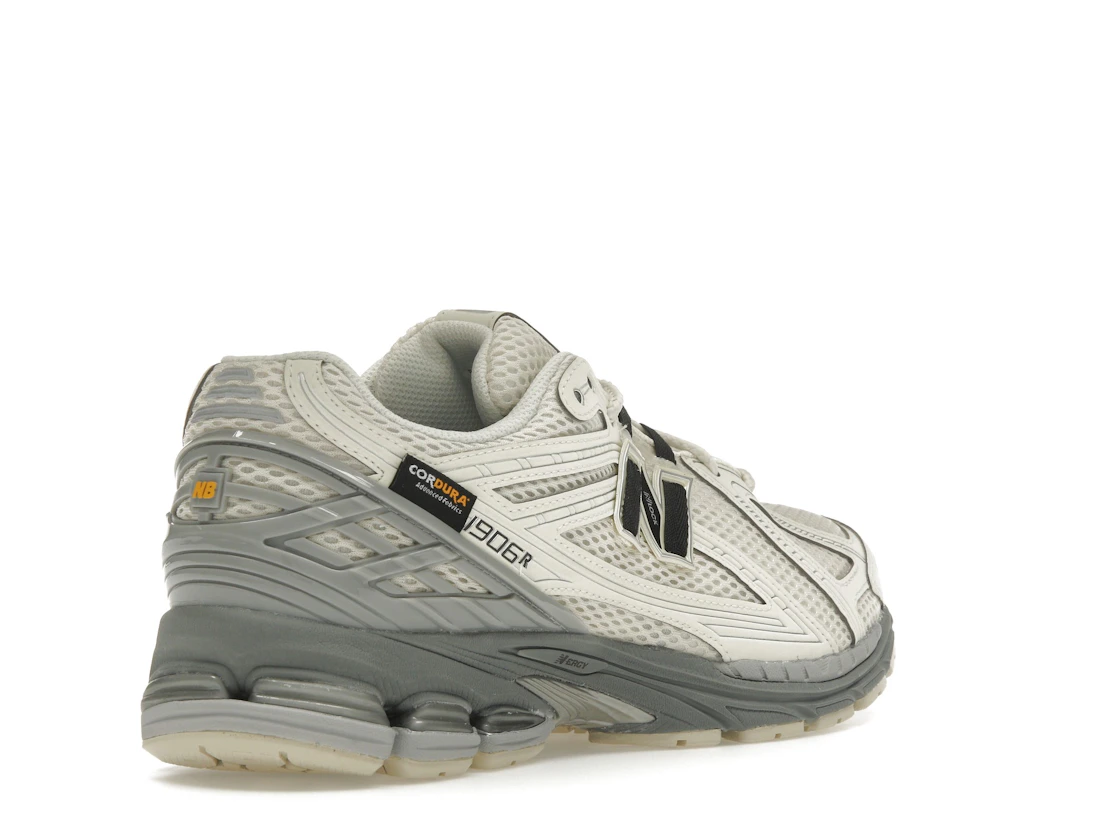 New Balance 1906R Cordura Tan Black